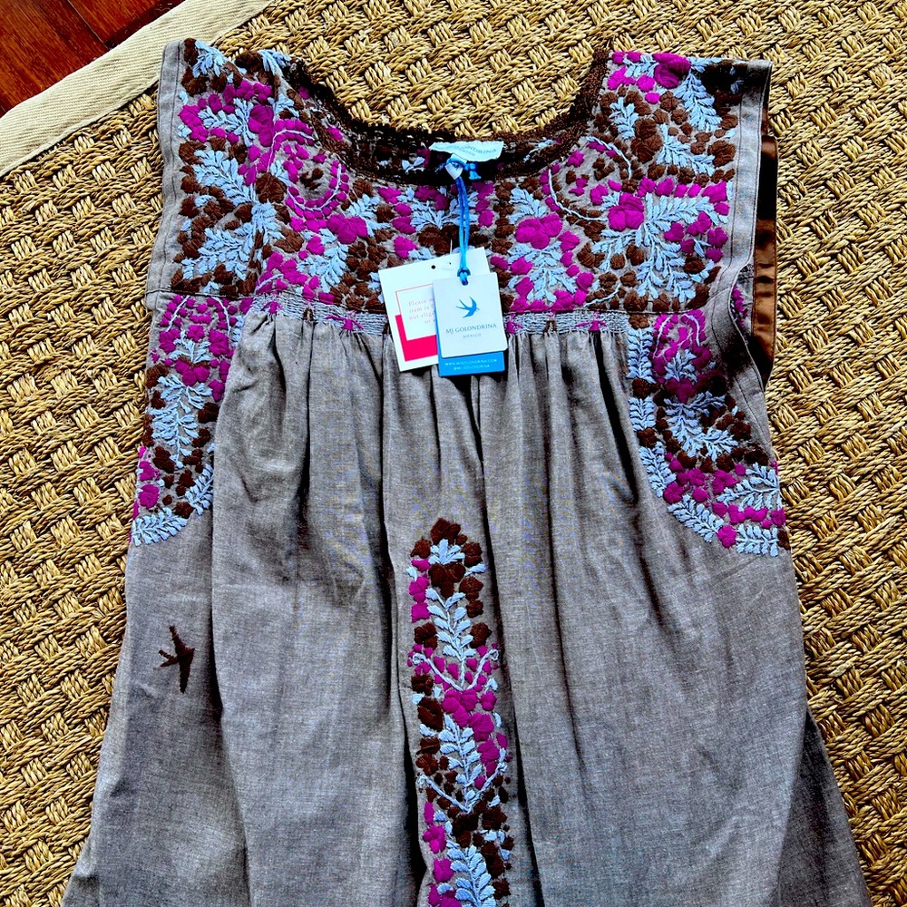 NWT M (Medium) Mi Golondrina Tunic